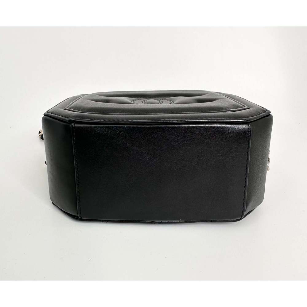 Octagon Camera Bag - Picture 10 of 10